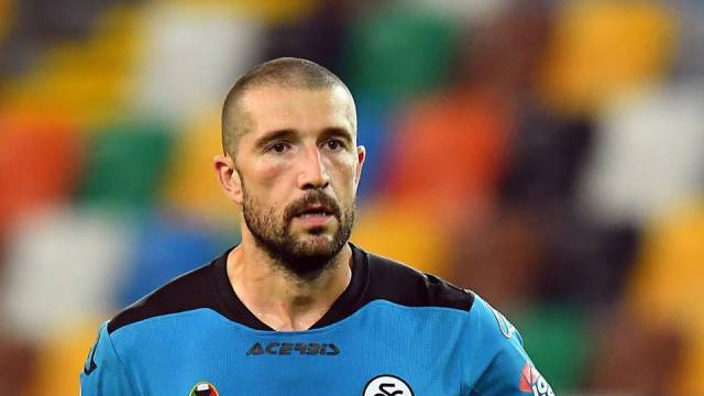 Гълъбинов в групата на Специя за мача със Сампдория